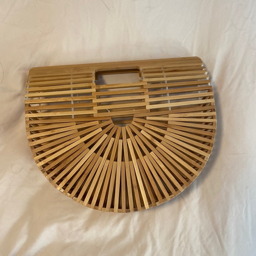 Wooden clutch purse